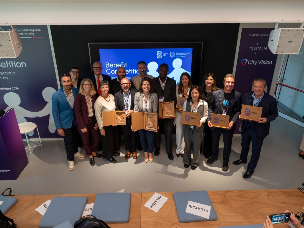 Foto di gruppo alla premiazione della Benefit Competition di Padova del 16 ottobre 2026